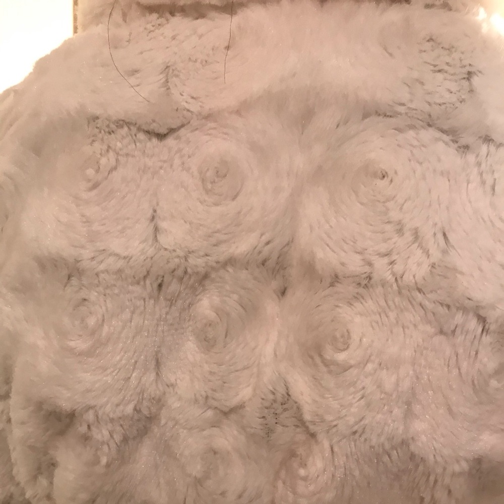 Coat - Picture 11 of 15